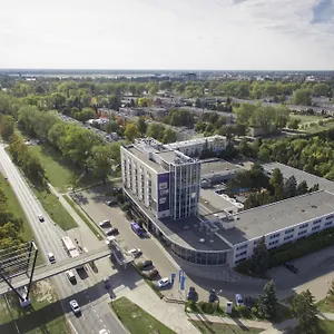 Novotel Airport **** Varşova